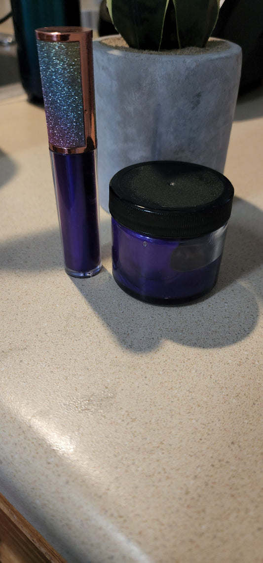 Purple Passion Vitamin E lipgloss